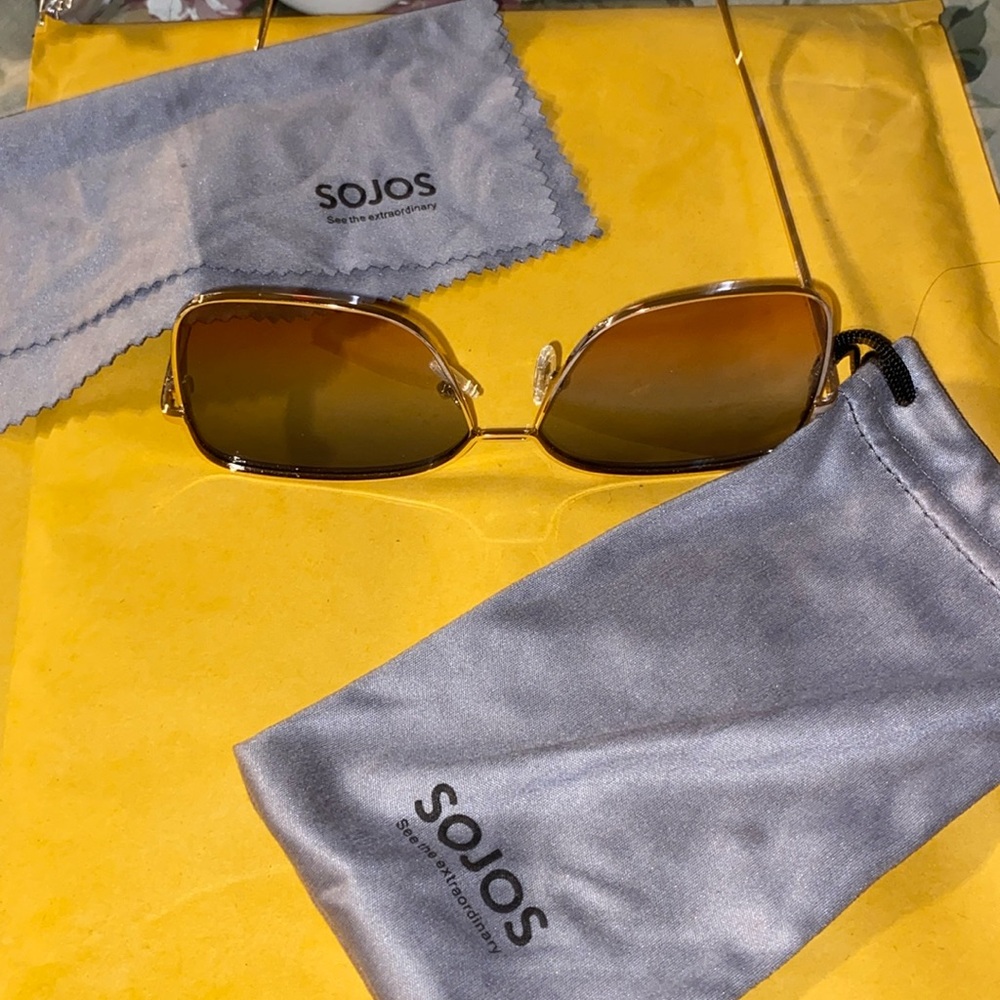 Sojos Oversized Square Sunglasses